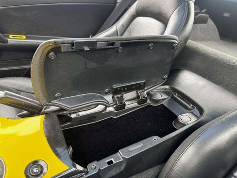 Used 2008 Chevrolet Corvette Coupe w/ Preferred Equipment Group image 38