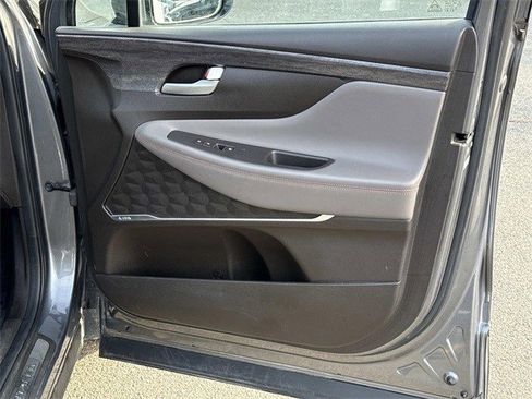 Used 2019 Hyundai Santa Fe Limited image 8