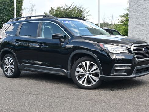 Used 2021 Subaru Ascent Premium w/ Sport Package AWD/4WD image 2