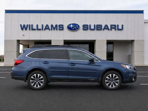 Used 2015 Subaru Outback 2.5i Limited AWD/4WD image 8