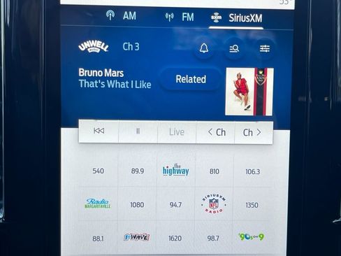 New 2025 Ford Ranger XLT w/ FX4 Off-Road Package image 17