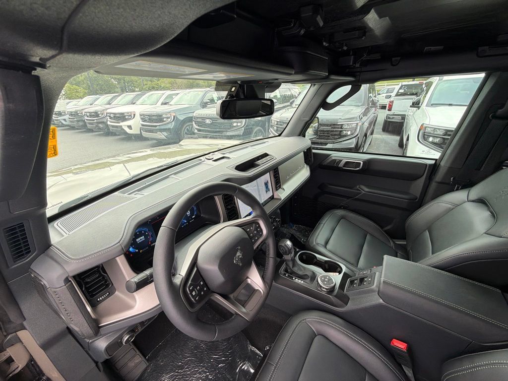 New 2026 Ford Bronco Outer Banks AWD/4WD image 14