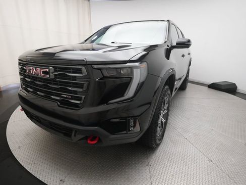 Used 2024 GMC Acadia AT4 w/ Luxury Package AWD/4WD image 12