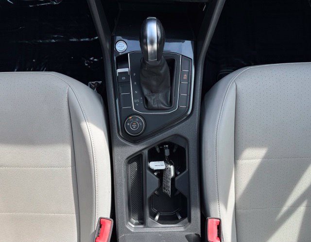 Used 2019 Volkswagen Tiguan SE AWD/4WD image 26