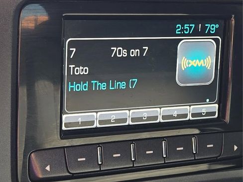 Used 2015 Chevrolet Silverado 1500 LT image 27