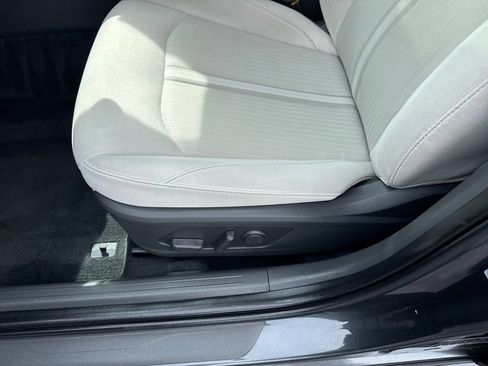 Used 2024 Hyundai Sonata SEL w/ Convenience Package FWD image 11