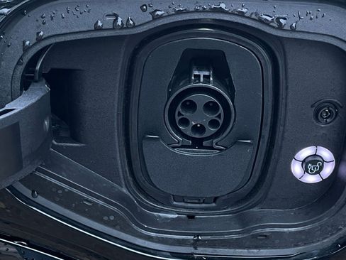 Used 2023 Ford Mustang Mach-E GT image 23