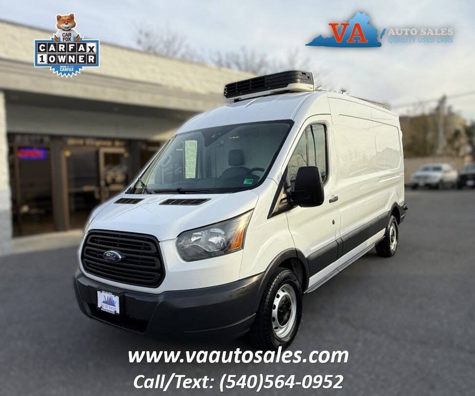 Used 2017 Ford Transit 250 148 Medium Roof RWD image 1