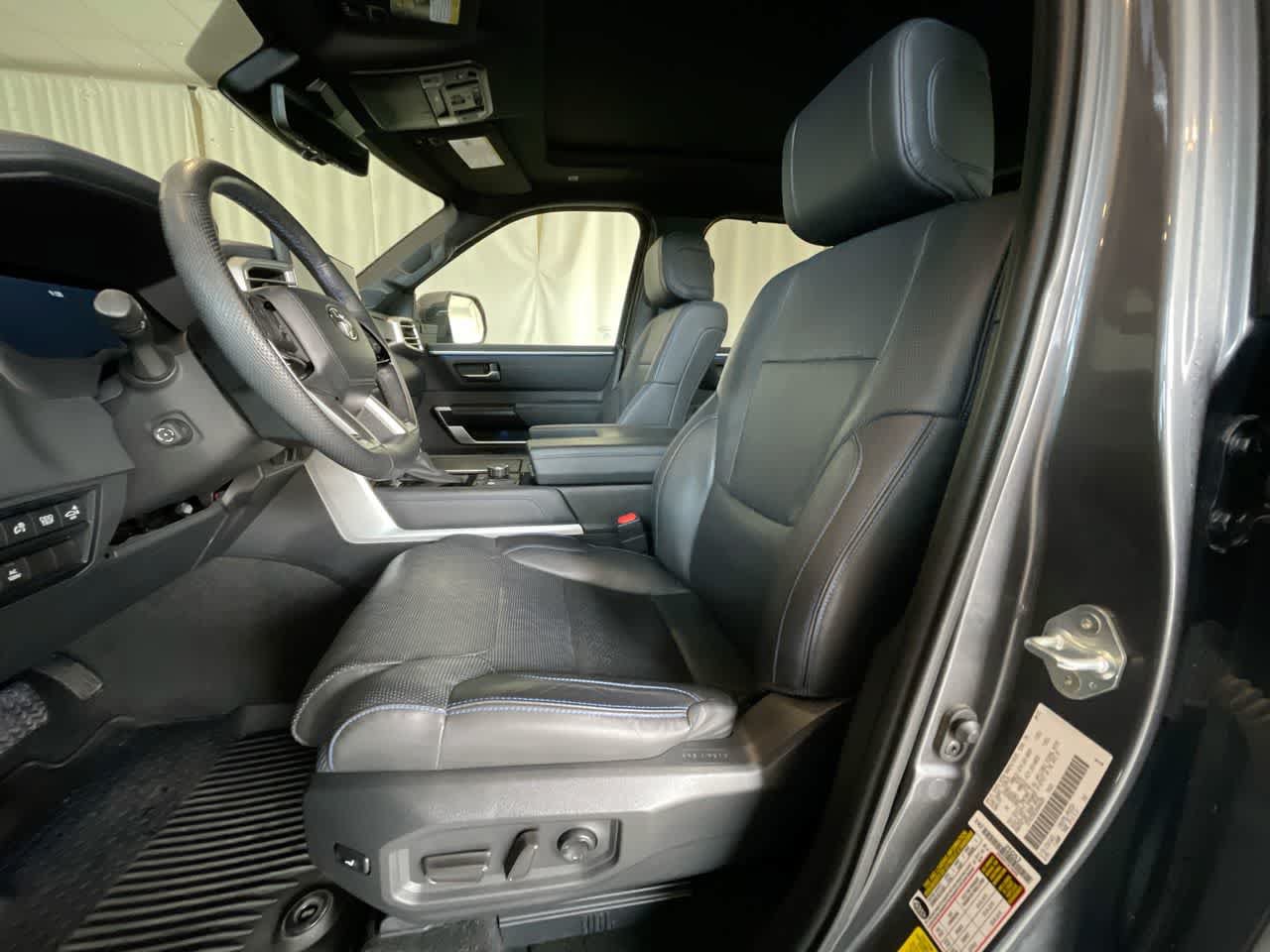 Used 2024 Toyota Tundra Platinum AWD/4WD image 11