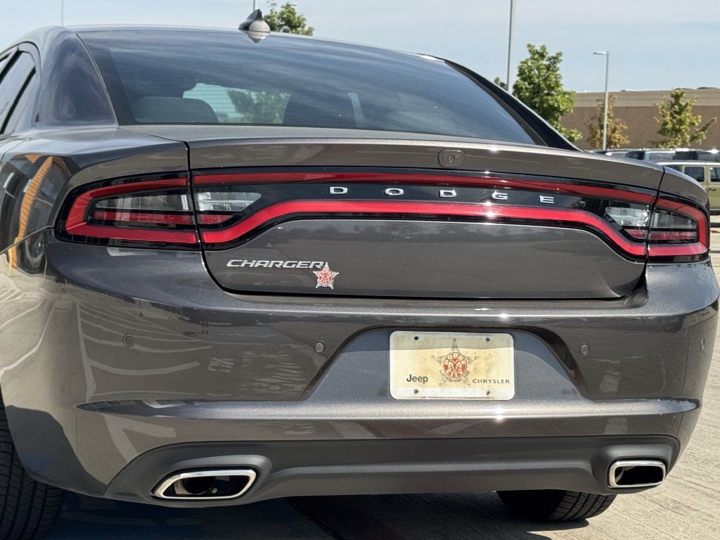 Used 2023 Dodge Charger SXT RWD image 7
