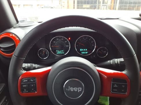 Used 2018 Jeep Wrangler Unlimited Sport S image 10