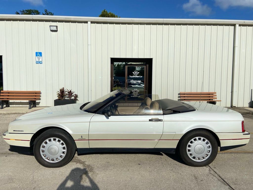 Used 1993 Cadillac Allante FWD image 14