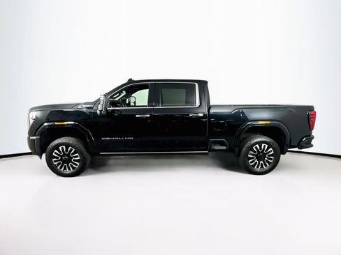 Used 2024 GMC Sierra 2500 Denali Ultimate w/ Max Trailering Package AWD/4WD image 4