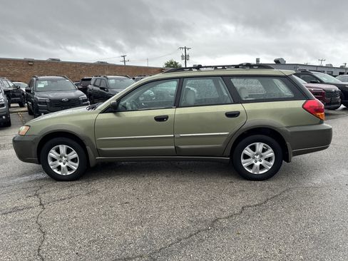 Used 2005 Subaru Outback 2.5i AWD/4WD image 12