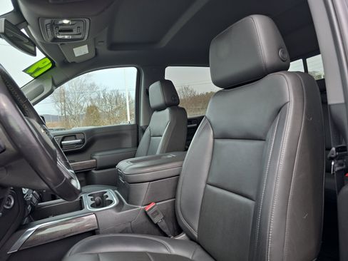 Used 2019 Chevrolet Silverado 1500 LTZ w/ LTZ Plus Package AWD/4WD image 12
