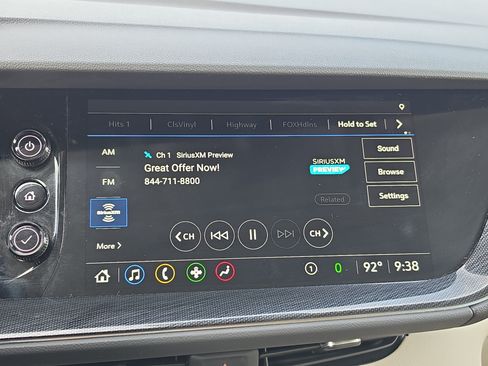 Used 2022 Buick Envision Essence w/ Safety Package FWD image 24