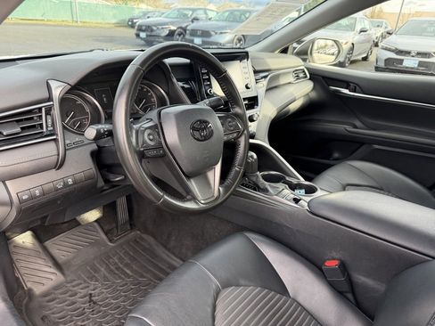 Used 2022 Toyota Camry SE image 16