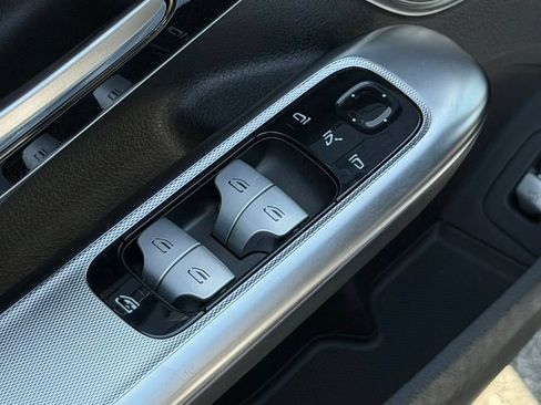 Certified 2023 Mercedes-Benz EQE 500 4MATIC Sedan image 17