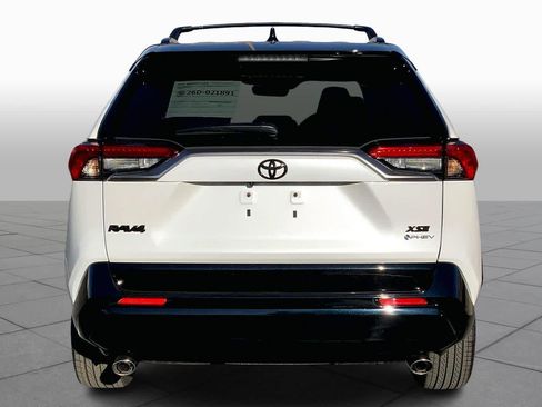 Used 2025 Toyota RAV4 XSE image 4