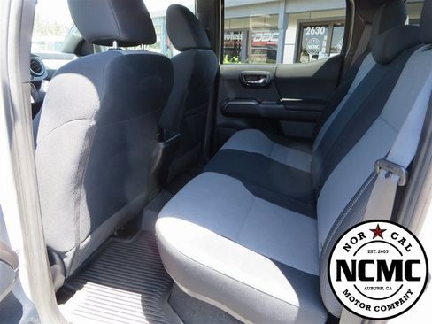 Used 2021 Toyota Tacoma TRD Sport image 47