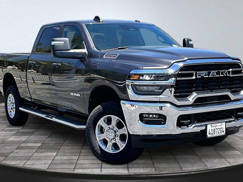 Used 2026 RAM 2500 Big Horn AWD/4WD image 36