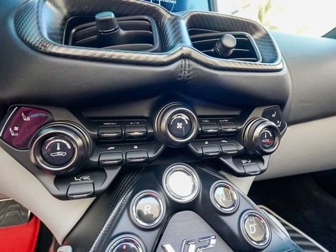 Used 2023 Aston Martin V12 Vantage Roadster image 76
