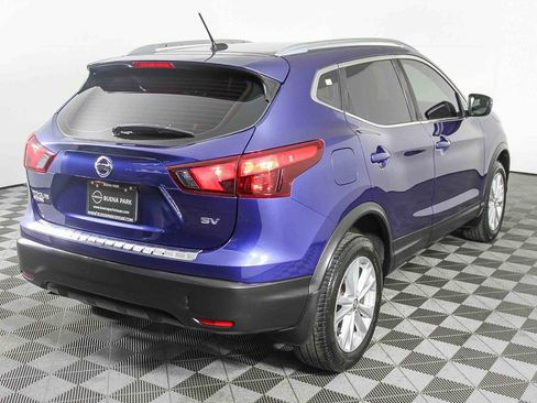 Used 2018 Nissan Rogue Sport SV image 8