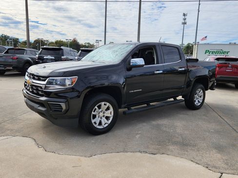 Used 2021 Chevrolet Colorado LT w/ Safety Package image 3