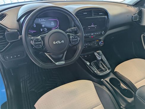 Used 2023 Kia Soul GT-Line image 10
