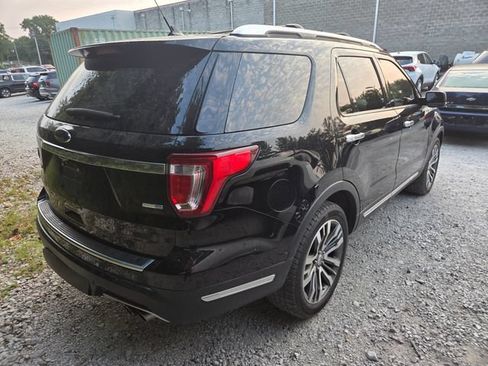 Used 2018 Ford Explorer Platinum AWD/4WD image 5