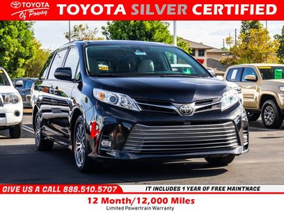 Used 2019 Toyota Sienna XLE w/ XLE Navigation Package