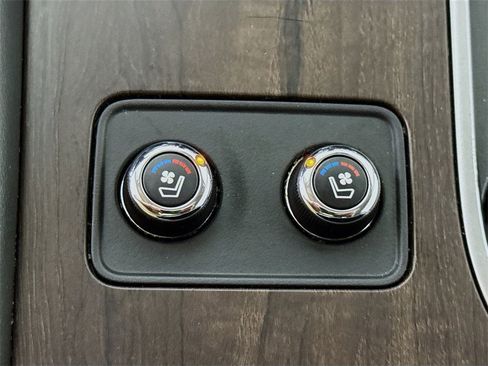 Certified 2023 Nissan Murano Platinum w/ Cargo Package image 13