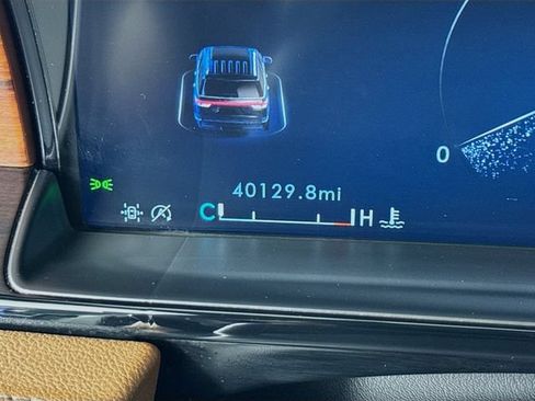 Used 2023 Lincoln Navigator Reserve AWD/4WD image 13