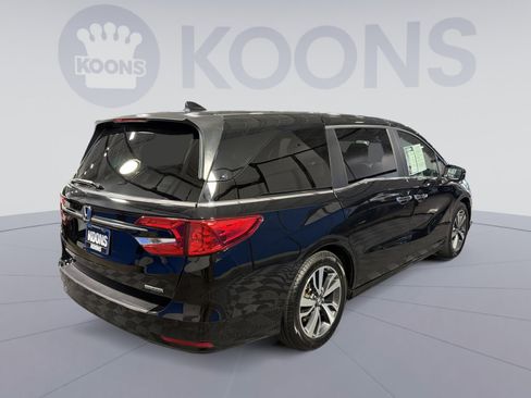 Used 2023 Honda Odyssey Touring image 7