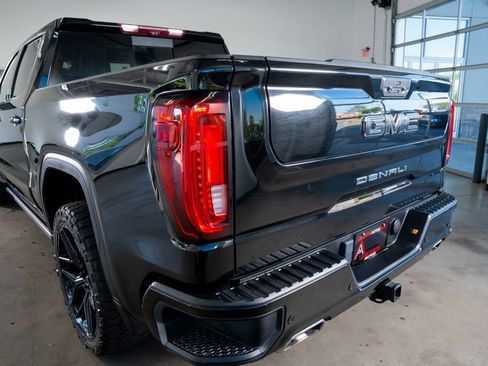 Used 2023 GMC Sierra 1500 Denali w/ Denali Reserve Package image 21