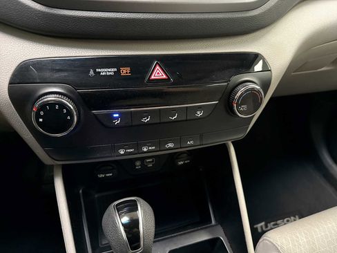 Used 2017 Hyundai Tucson SE FWD image 16
