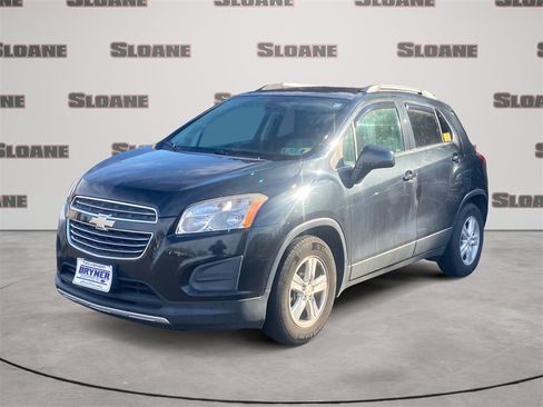 Used 2016 Chevrolet Trax LT w/ LT Convenience Package image 1