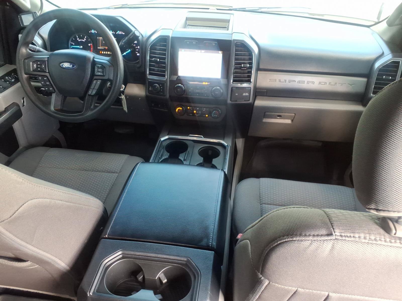 Used 2019 Ford F250 XLT w/ XLT Premium Package AWD/4WD image 17