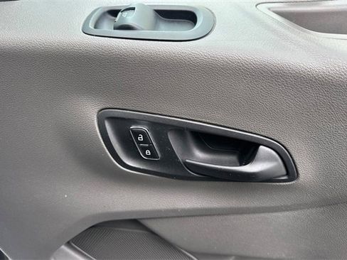 Used 2023 Ford Transit 350 XLT image 21