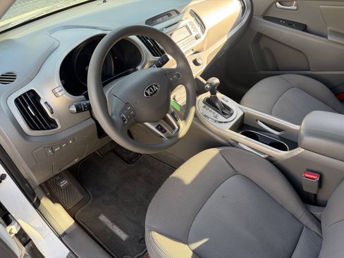 Used 2015 Kia Sportage LX AWD/4WD image 14