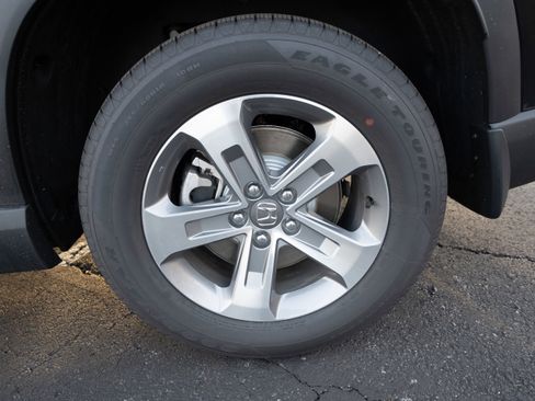 New 2025 Honda Pilot EX-L image 30