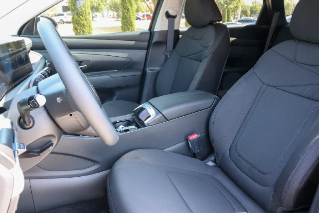 New 2026 Hyundai Tucson SE FWD image 10