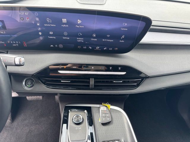 Used 2026 Buick Enclave Sport Touring AWD/4WD image 12