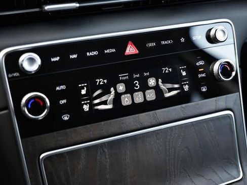 New 2026 Genesis GV80 2.5T Prestige image 38