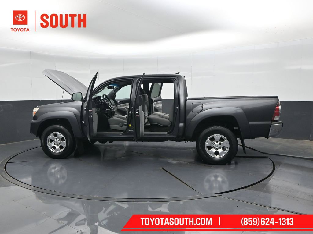 Used 2012 Toyota Tacoma 4x4 Double Cab w/ SR5 Pkg image 46