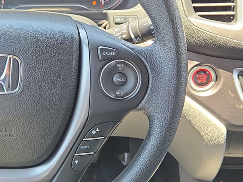 Used 2017 Honda Pilot EX image 20