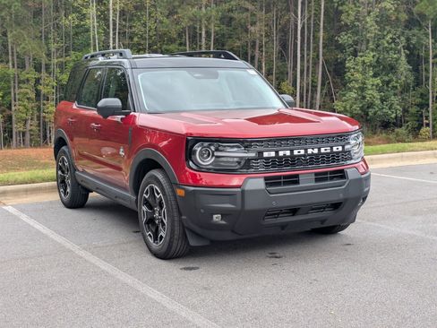 New 2025 Ford Bronco Sport Outer Banks w/ Outer Banks Tech Package+ image 2