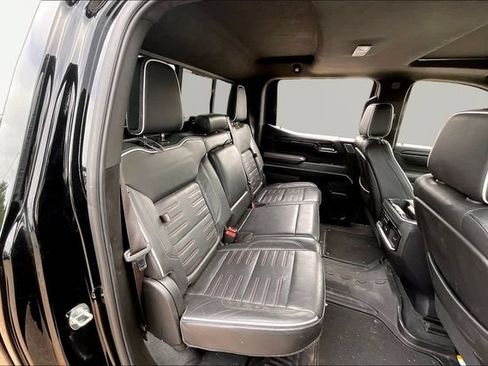 Used 2022 GMC Sierra 1500 AT4X AWD/4WD image 17