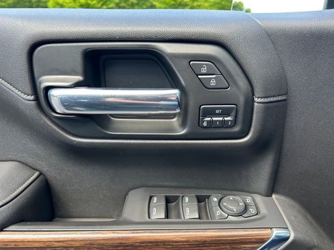 Used 2021 Chevrolet Silverado 1500 High Country w/ Technology Package image 59