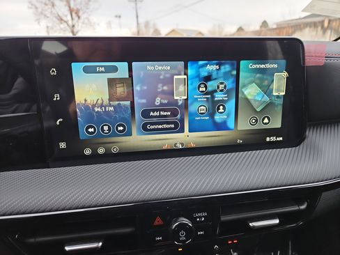 New 2026 Nissan Kicks SR w/ Cold Weather Package image 16